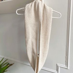 LOFT Chunky Knit Cream Infinity Scarf